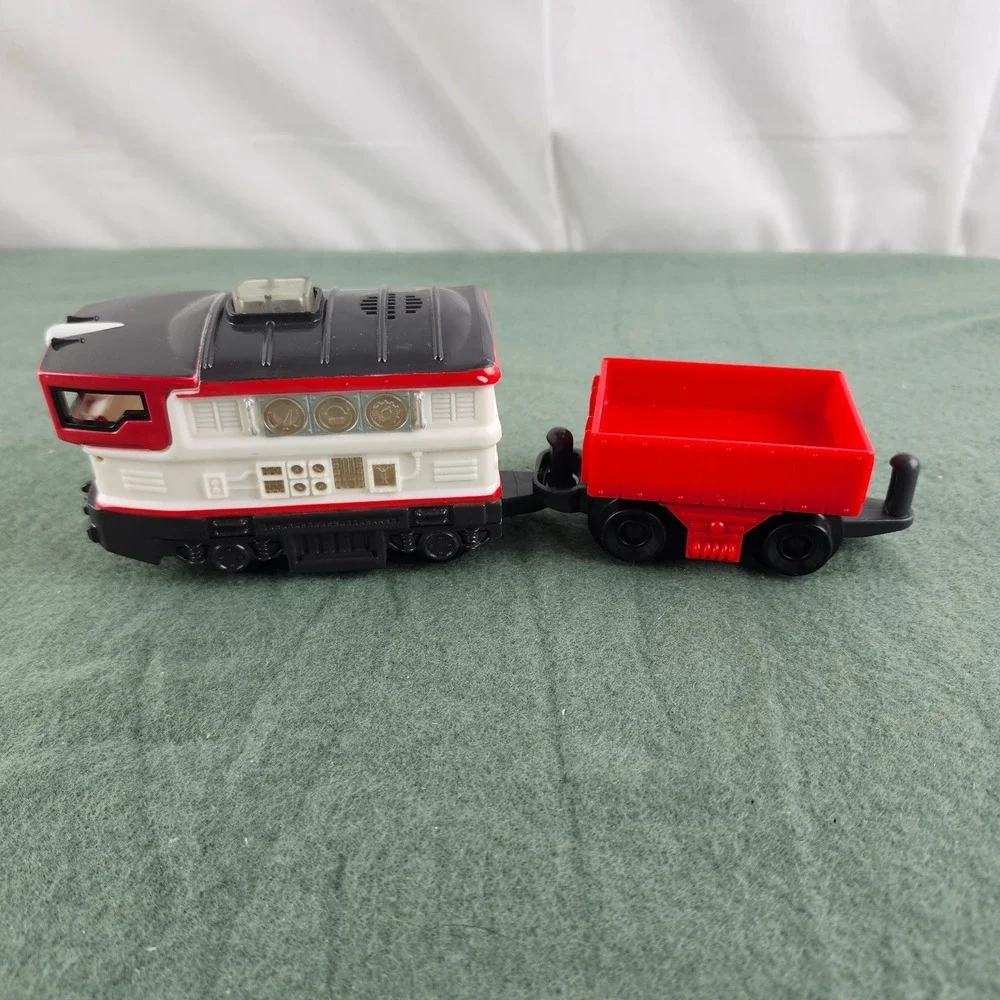 GeoTrax Googles & Bunsen The Smartest Team Push Train‎ w/Lights & Sound - 1 Car